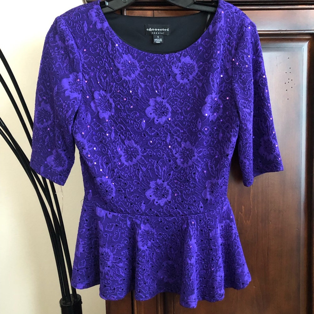 Connected Apparel Women's Vibrant Purple Floral Lace Peplum Top Size Small